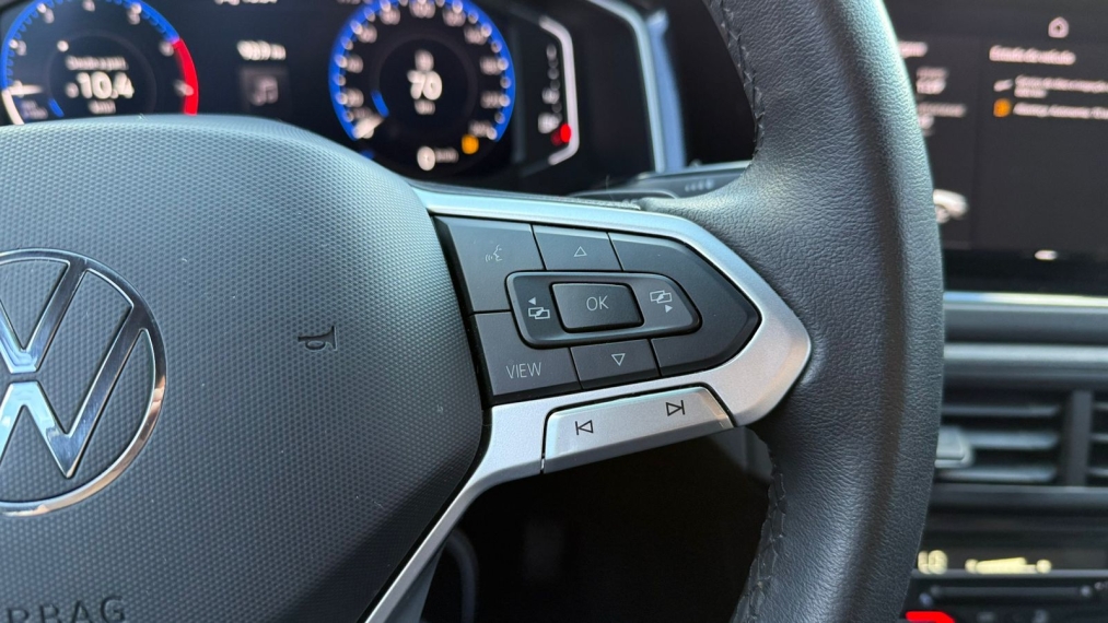 volkswagen nivus 1.0 200 tsi total flex highline automatico 4p 202411