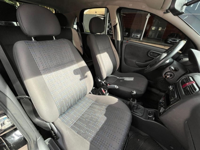 chevrolet corsa 1.4 mpfi maxx 8v flex 4p manual 201216