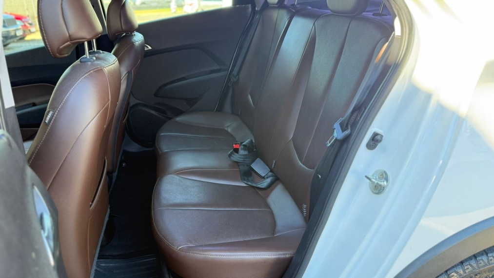 hyundai hb20x 1.6 16v premium flex 4p automatico 201620