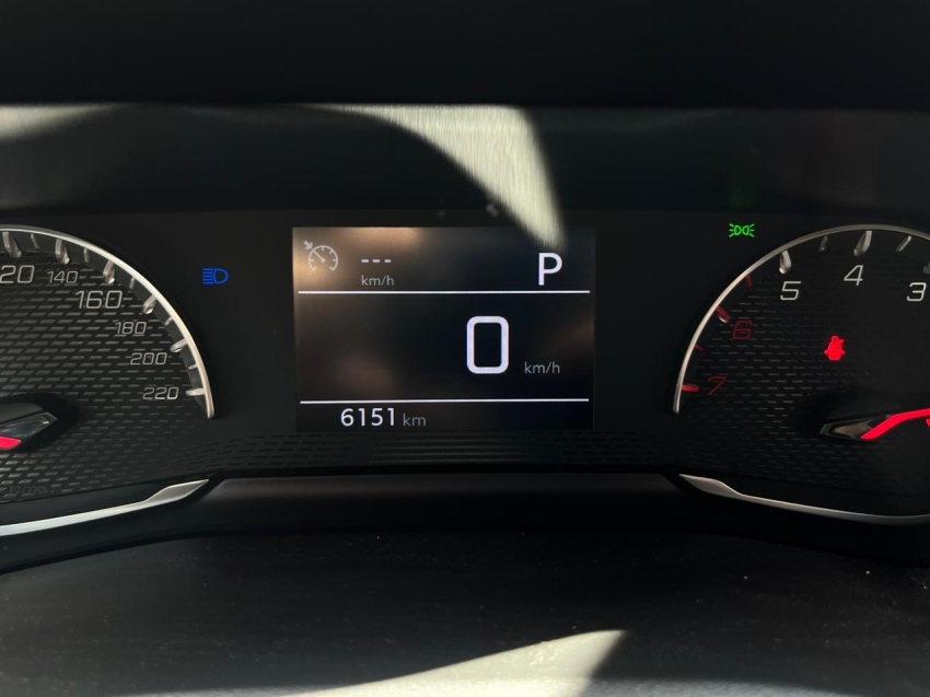 peugeot 2008 1.0 turbo 200 flex active cvt 4p automatico 202612