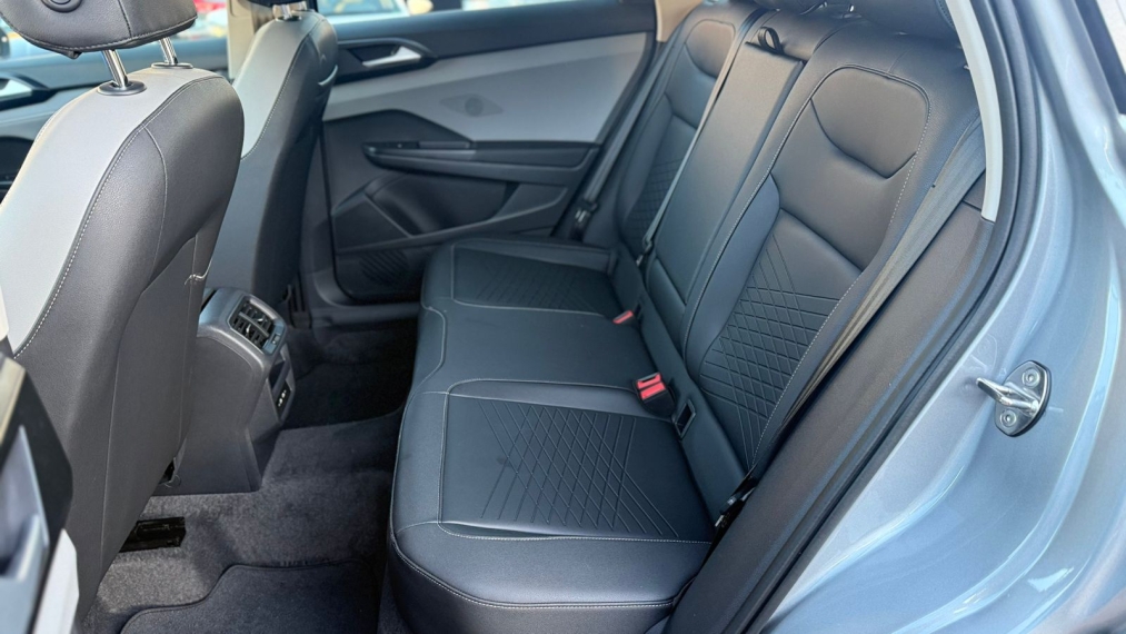 volkswagen taos 1.4 250 tsi total flex comfortline automatico 4p 202318