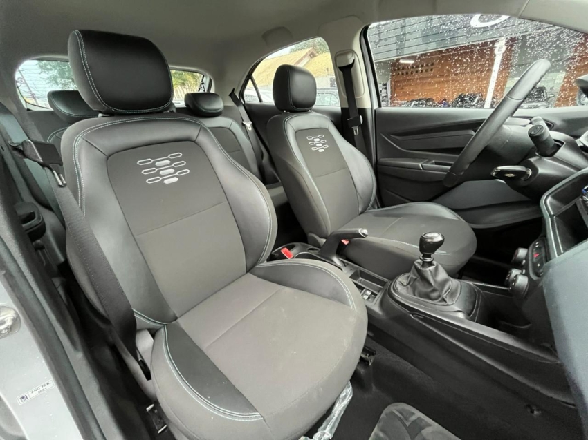 chevrolet onix 1.0 joy 8v hatch  black edition flex mec 4p manual 202114