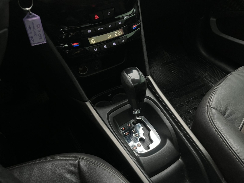 peugeot 2008 1.6 16v flex griffe 4p automatico 201714