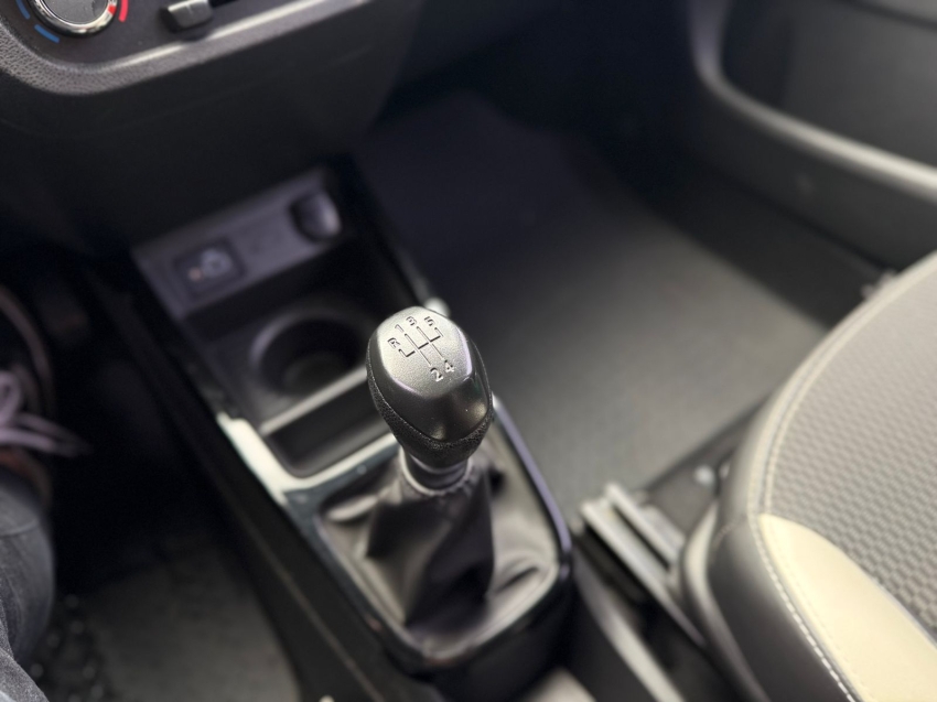 renault kwid 1.0 12v sce flex intense manual 4p 202213