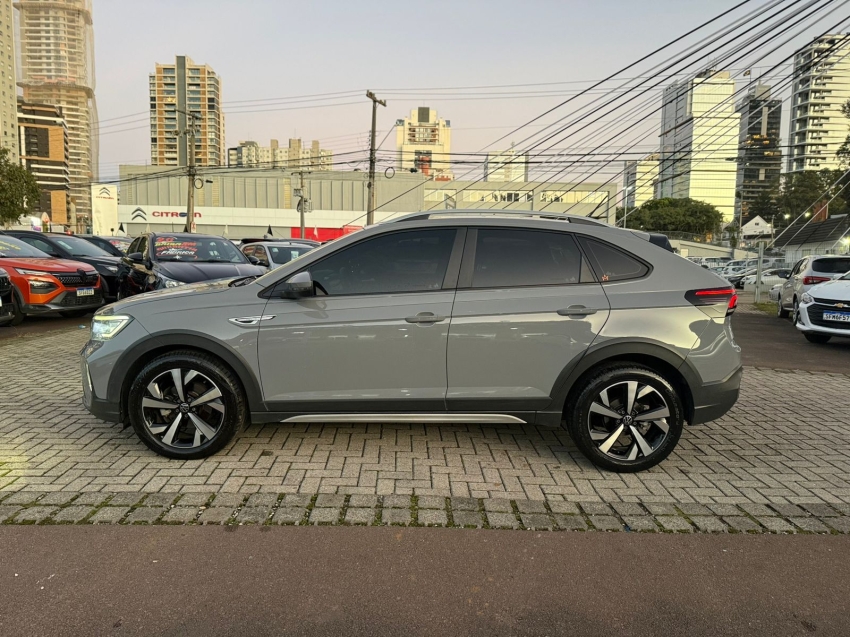 volkswagen nivus 1.0 200 tsi total flex highline automatico 4p 20213