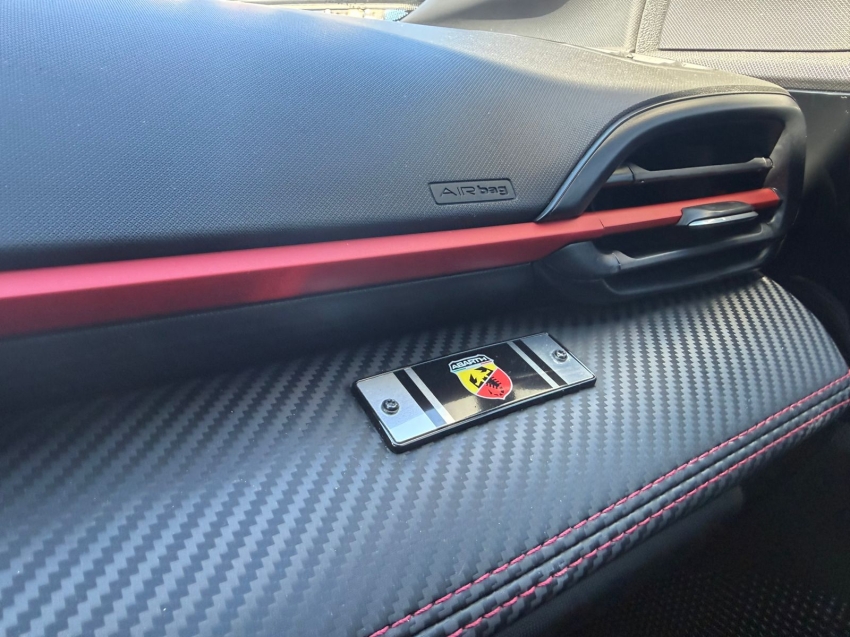 fiat fastback 1.3 turbo 270 flex abarth at6 4p automatico 202413