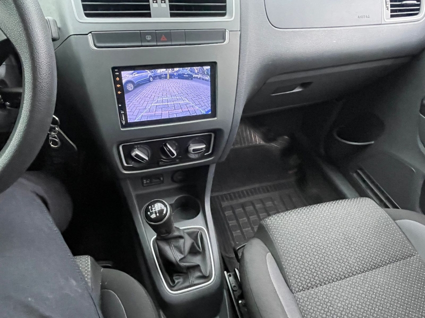 volkswagen fox 1.6 msi total flex connect 4p manual 201810