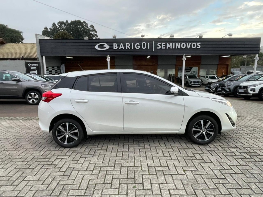 toyota yaris 1.5 16v flex xs multidrive 4p automatico 20197