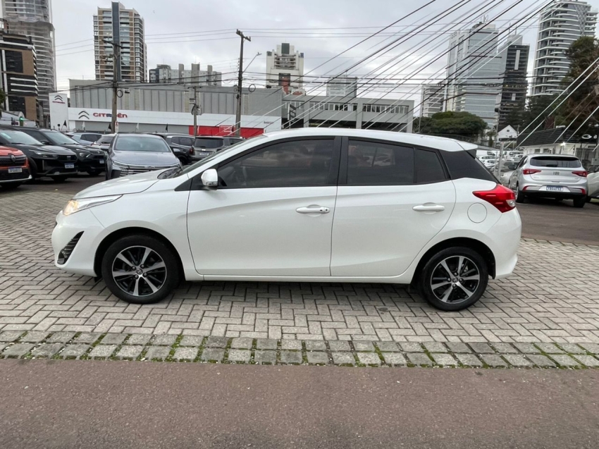 toyota yaris 1.5 16v flex xs multidrive 4p automatico 20193