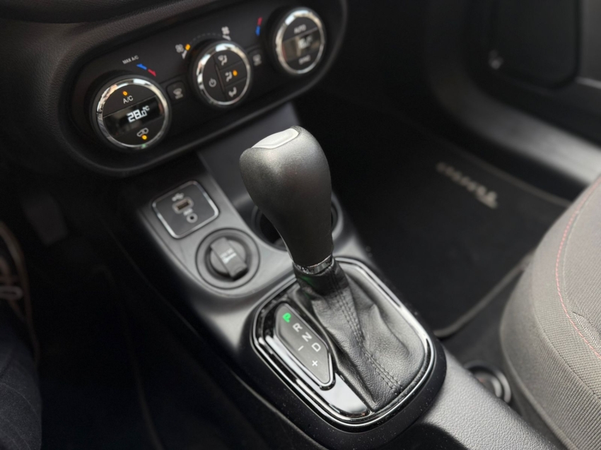 fiat toro 1.8 16v evo flex freedom at6 4p automatico 201917
