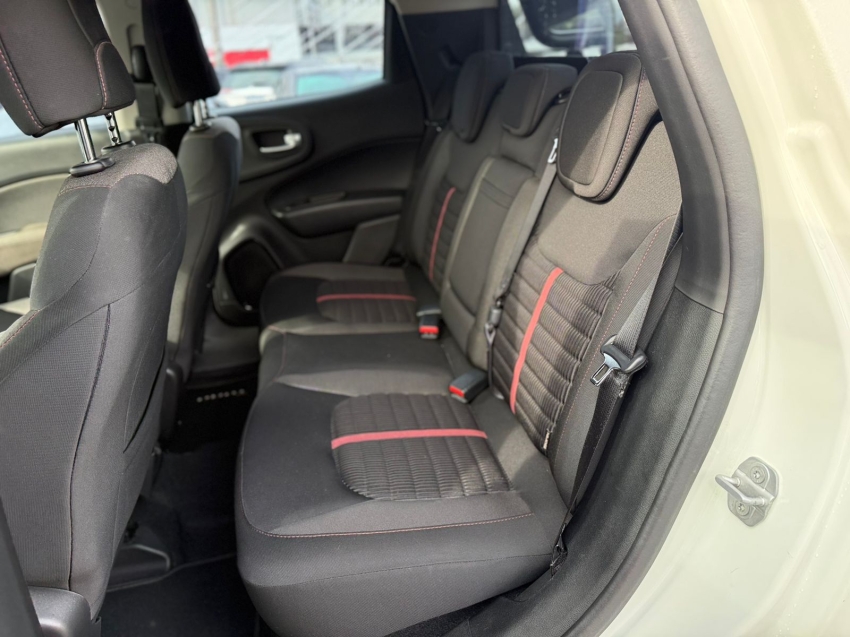 fiat toro 1.8 16v evo flex freedom at6 4p automatico 20198