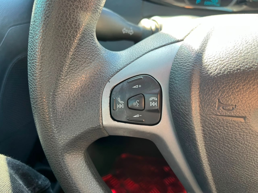ford ka 1.5 ti-vct flex se plus sedan automatico 4p 202015