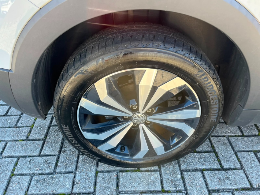 volkswagen t-cross 1.0 200 tsi total flex automatico 4p 202119