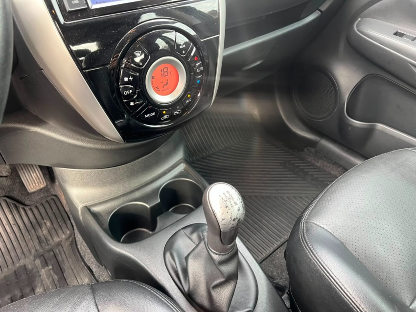 nissan versa 1.6 16v flexstart sl 4p manual flex 201915