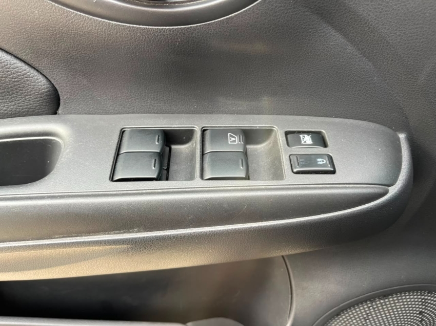 nissan versa 1.6 16v flexstart sl 4p manual flex 201917