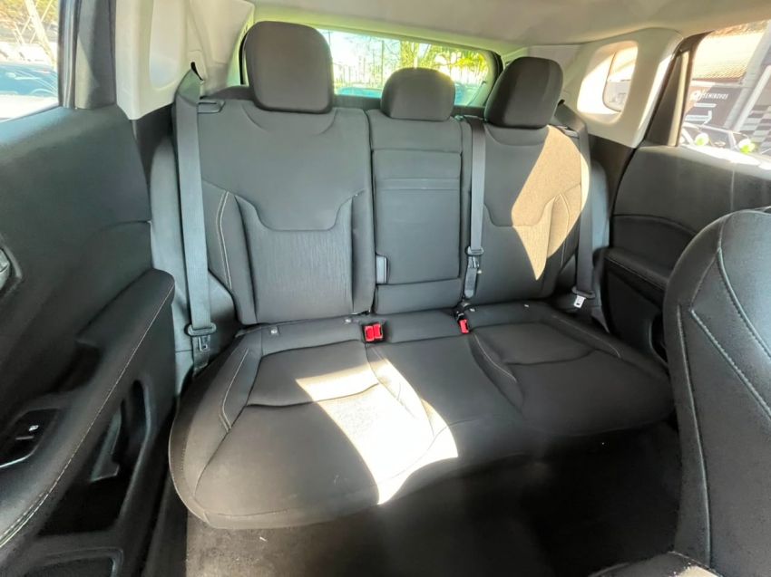 jeep compass 2.0 16v flex sport automatico 4p 202018