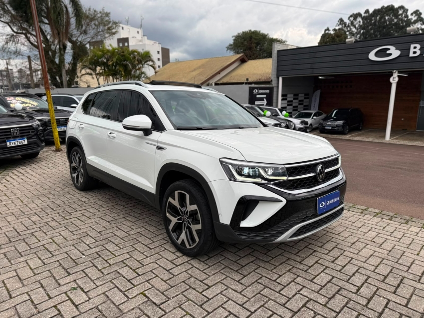 volkswagen taos 1.4 250 tsi total flex highline automatico 4p 20240