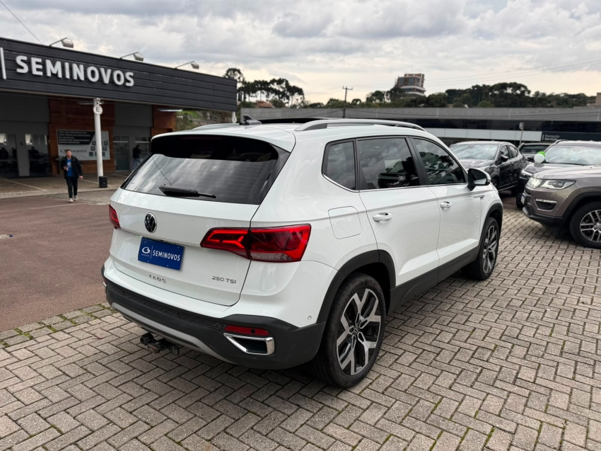 volkswagen taos 1.4 250 tsi total flex highline automatico 4p 20246