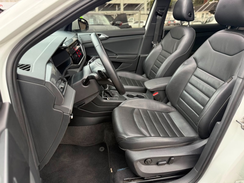 volkswagen taos 1.4 250 tsi total flex highline automatico 4p 202414