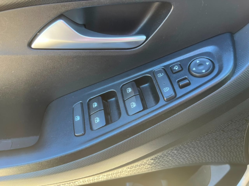 hyundai creta 1.0 tgdi flex limited automatico 4p 202318