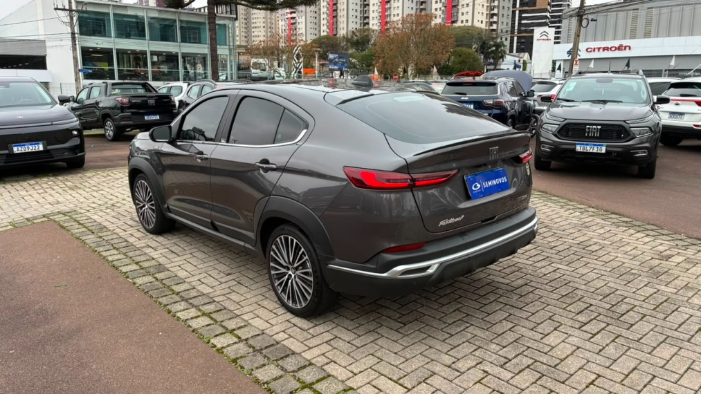 fiat fastback 1.3 turbo 270 flex limited edition at6 4p automatico 20244