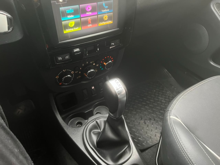 renault duster oroch 2.0 16v flex dynamique 4p automatico 201713