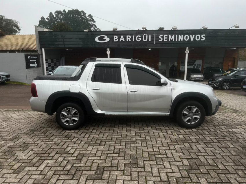renault duster oroch 2.0 16v flex dynamique 4p automatico 20177