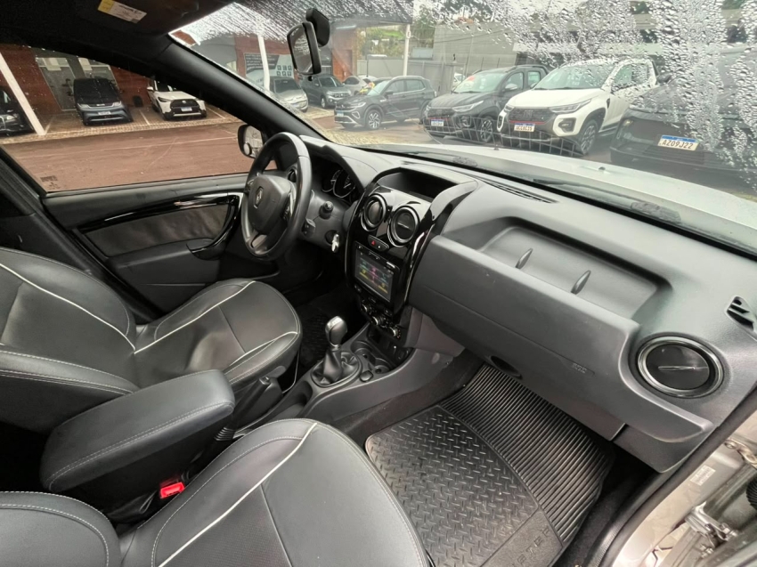 renault duster oroch 2.0 16v flex dynamique 4p automatico 20178