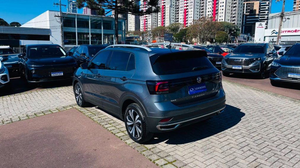 volkswagen t-cross 1.4 250 tsi total flex highline automatico 4p 20234