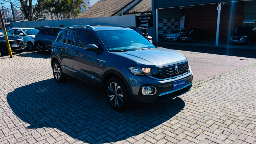 volkswagen t-cross 1.4 250 tsi total flex highline automatico 4p 20230