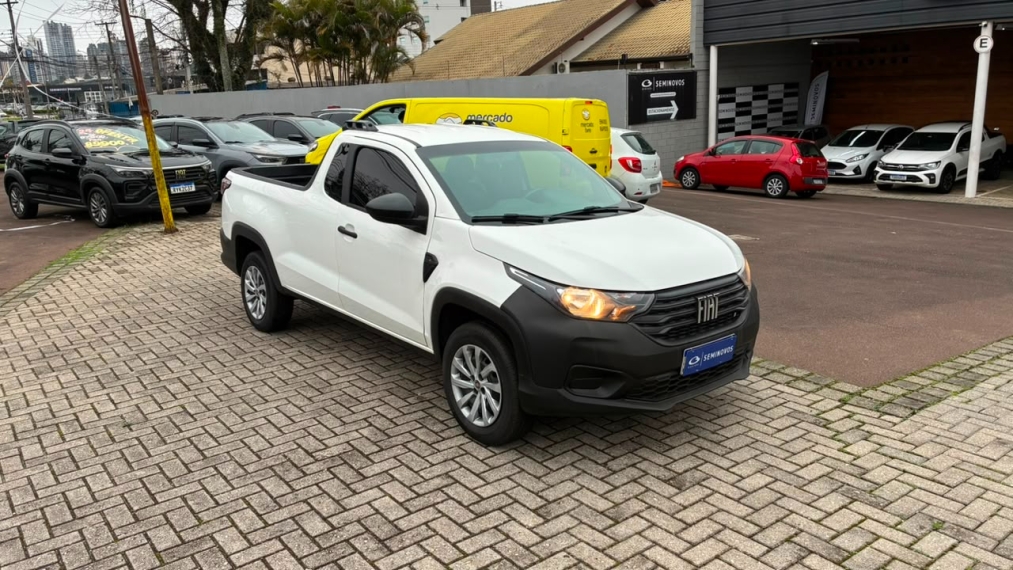 fiat strada 1.4 fire flex endurance cs manual 2p 2023