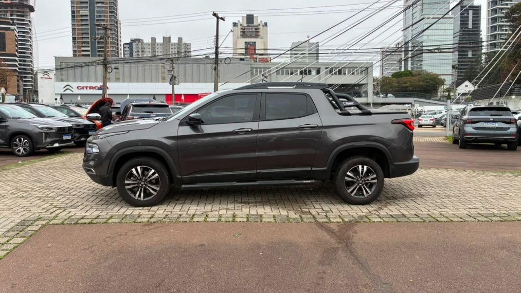 fiat toro 1.3 turbo 270 flex freedom at6 4p automatico 20253