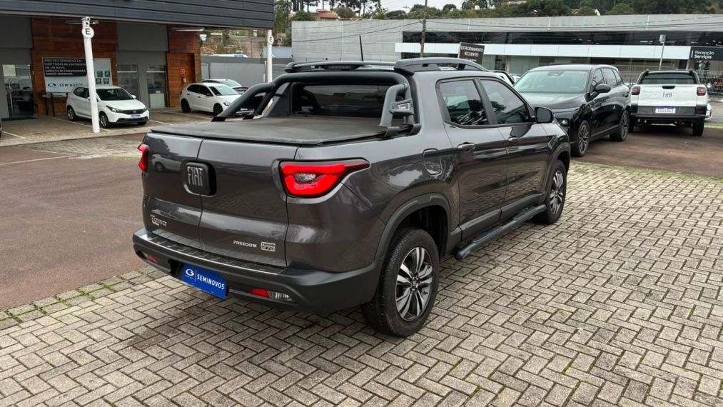 fiat toro 1.3 turbo 270 flex freedom at6 4p automatico 20256