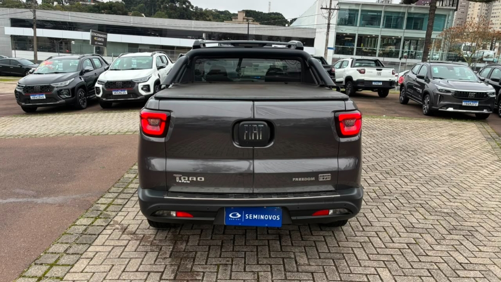 fiat toro 1.3 turbo 270 flex freedom at6 4p automatico 20255