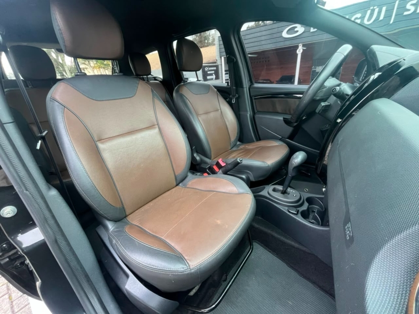 renault duster 2.0 dynamique 4x2 16v flex 4p automatico 201617
