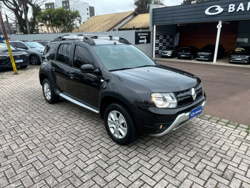 renault duster 2.0 dynamique 4x2 16v flex 4p automatico 2016