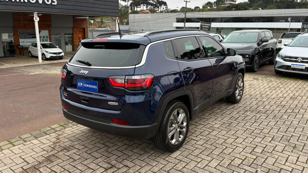 jeep compass 1.3 t270 turbo flex longitude at6 4p automatico 20246