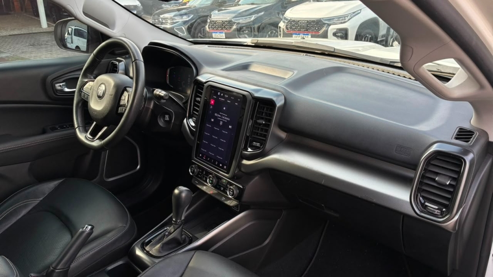 fiat toro 1.3 turbo 270 flex volcano at6 4p automatico 20228