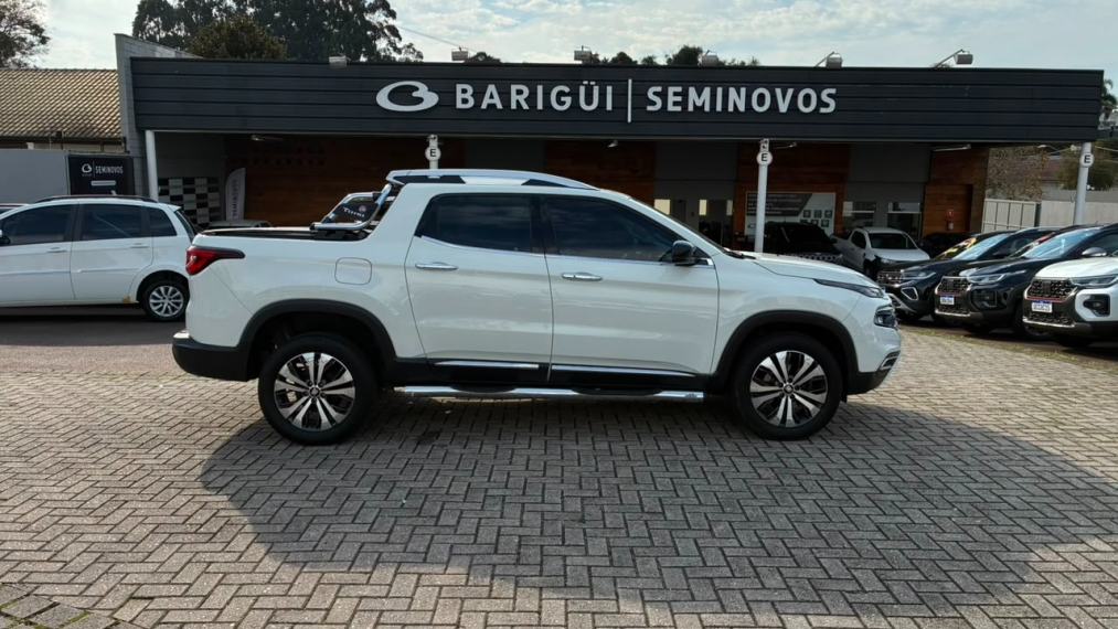 fiat toro 1.3 turbo 270 flex volcano at6 4p automatico 20227