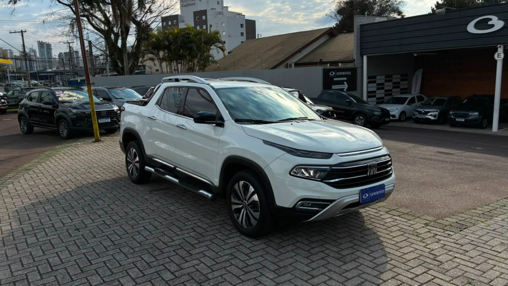 fiat toro 1.3 turbo 270 flex volcano at6 4p automatico 20220