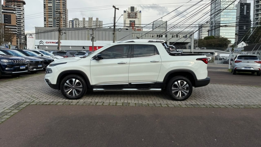 fiat toro 1.3 turbo 270 flex volcano at6 4p automatico 20223