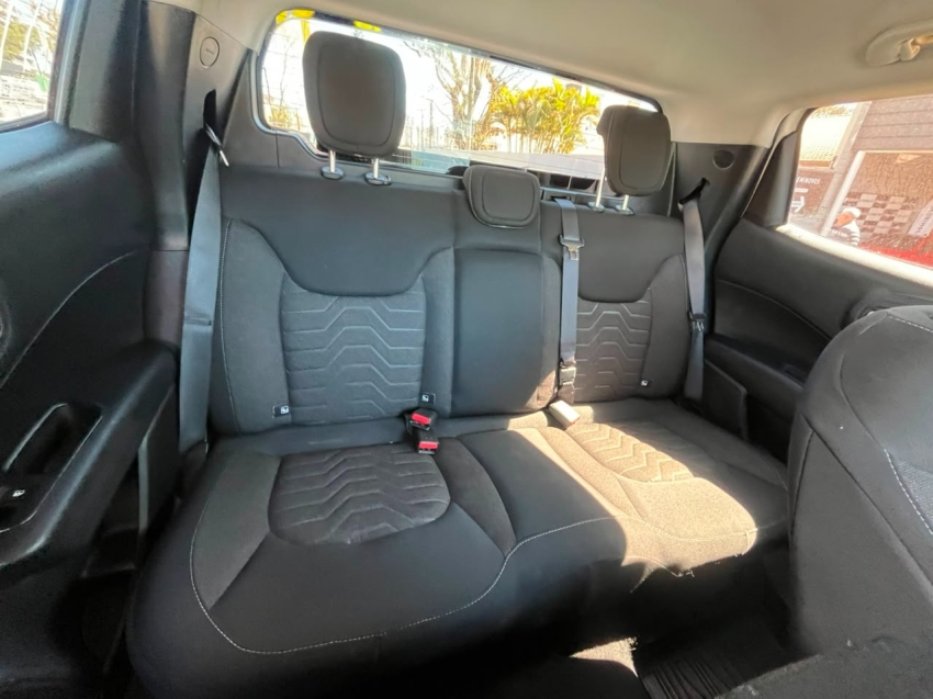 fiat toro 1.3 turbo 270 flex freedom at6 4p automatico 202418