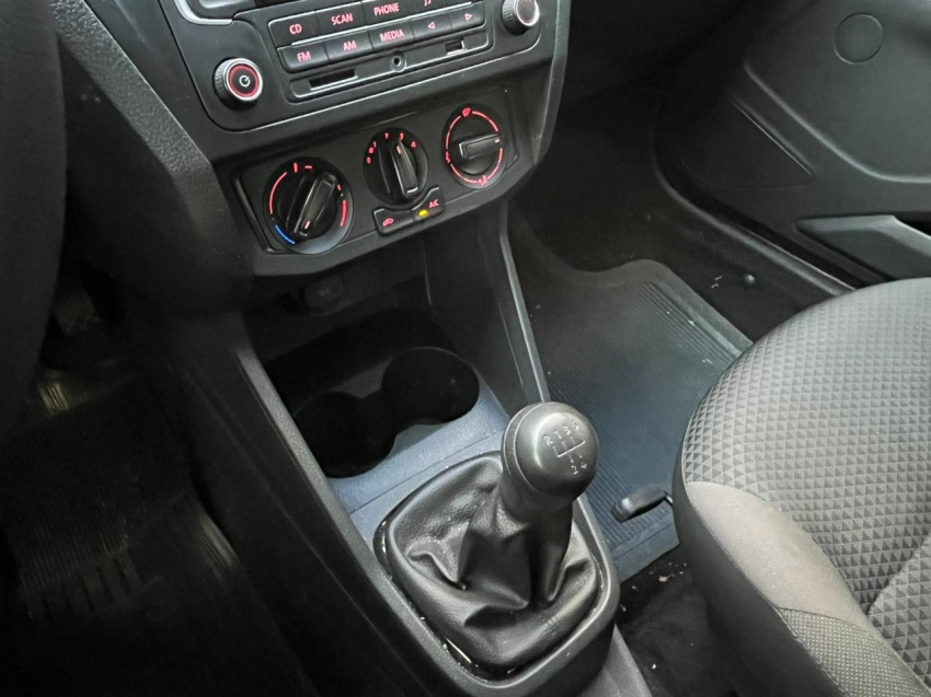 volkswagen gol 1.0 12v mpi totalflex 4p manual flex 202313