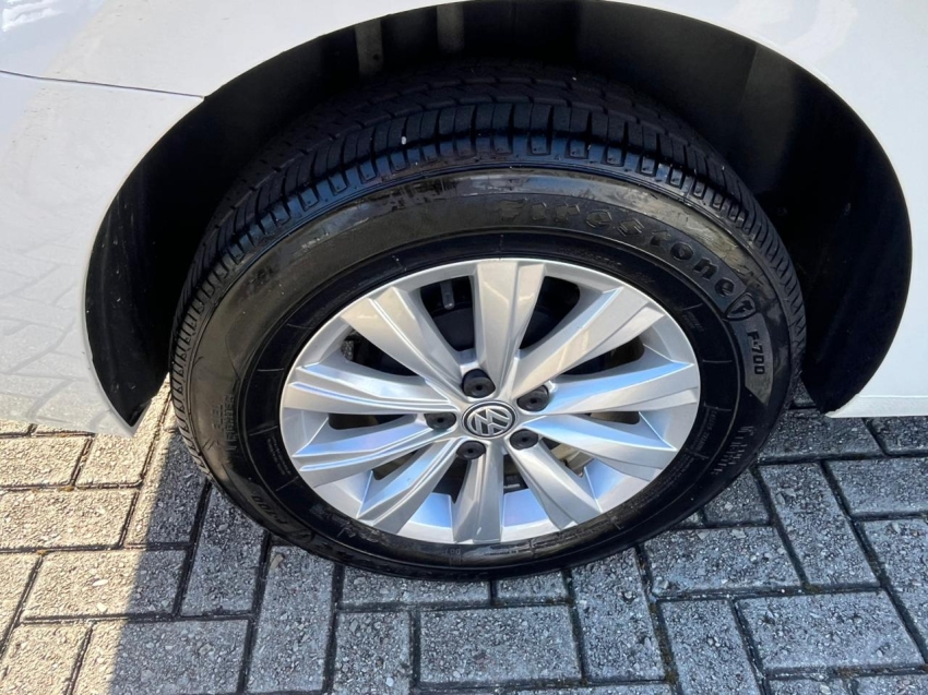 volkswagen virtus 1.6 msi total flex automatico 4p 202019