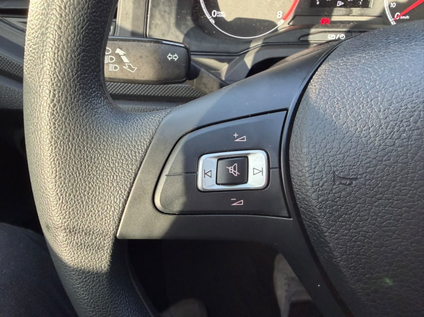 volkswagen polo 1.0 mpi track manual flex 4p 202611