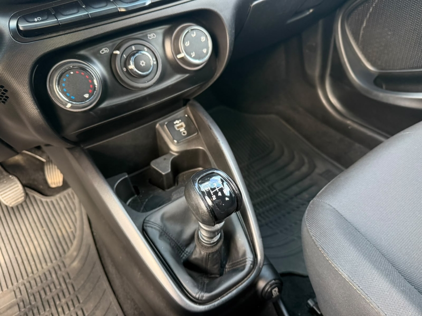fiat argo 1.3 firefly flex trekking manual 4p 202013