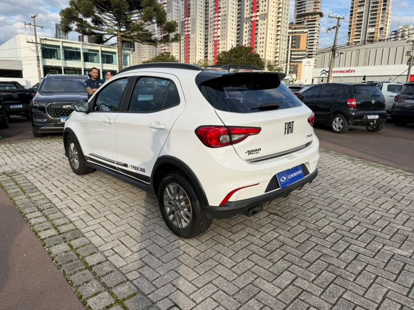 fiat argo 1.3 firefly flex trekking manual 4p 20204