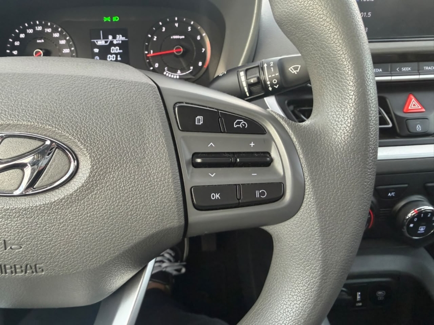 hyundai hb20s 1.0 12v flex limited manual 4p 202311