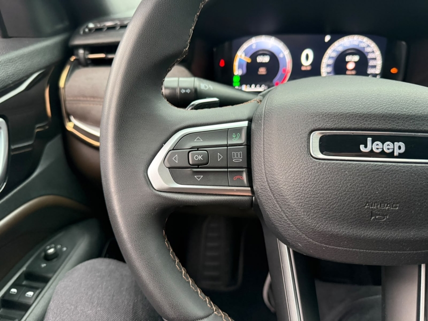 jeep commander 2.0 td380 turbo diesel overland at9 4p automatico 202210