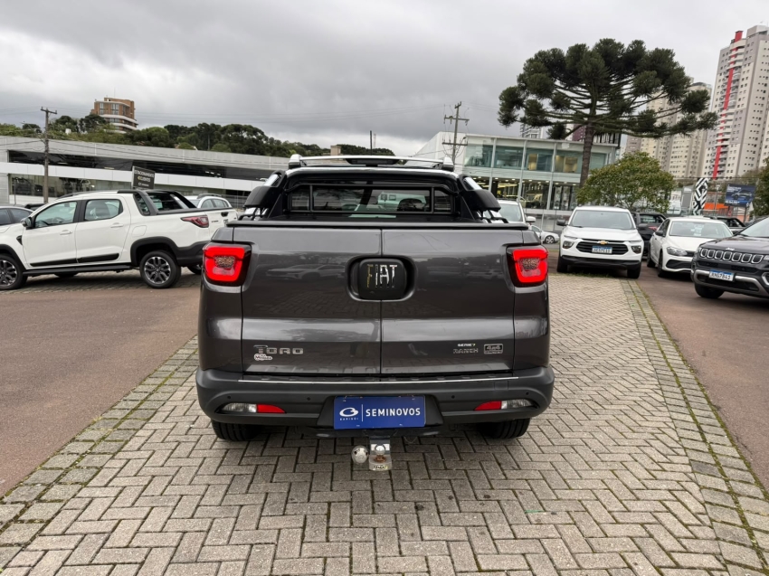 fiat toro 2.0 16v turbo diesel ranch 4wd at9 4p automatico 20235